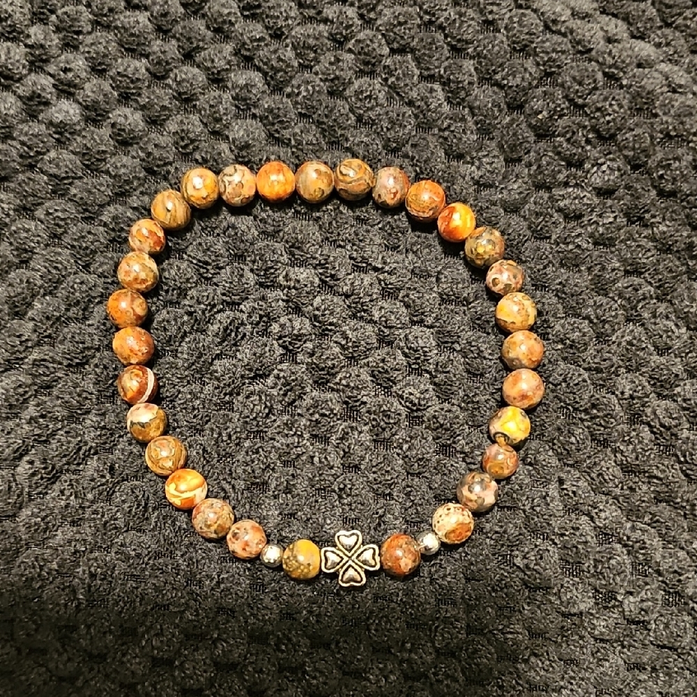 Handmade Bracelet With 4 Leaf Clover Charm